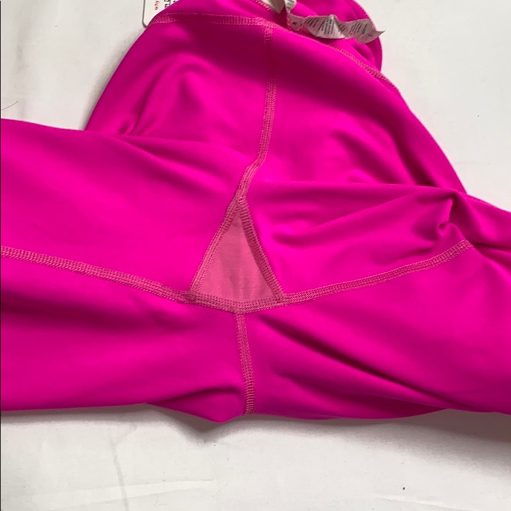 Lululemon Clam Digger Ii Raspberry Glow Size 2 - image 7